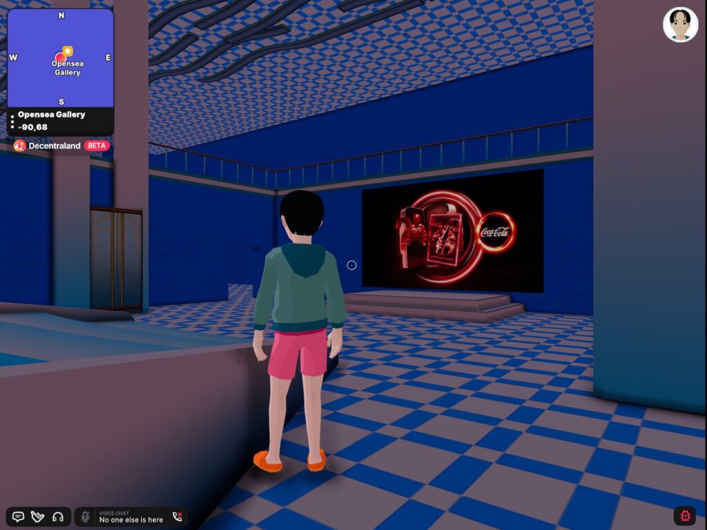 Screenshot aus dem Metaverse Decentraland, zeigt den leeren Innenraum des OpenSea Gebäudes.